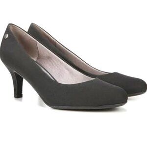 Life Stride Parigi Pump size 7